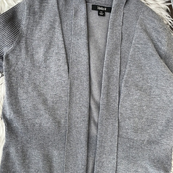 Tribekka 44 Women’s Open Front Sweater - Picture 6 of 6